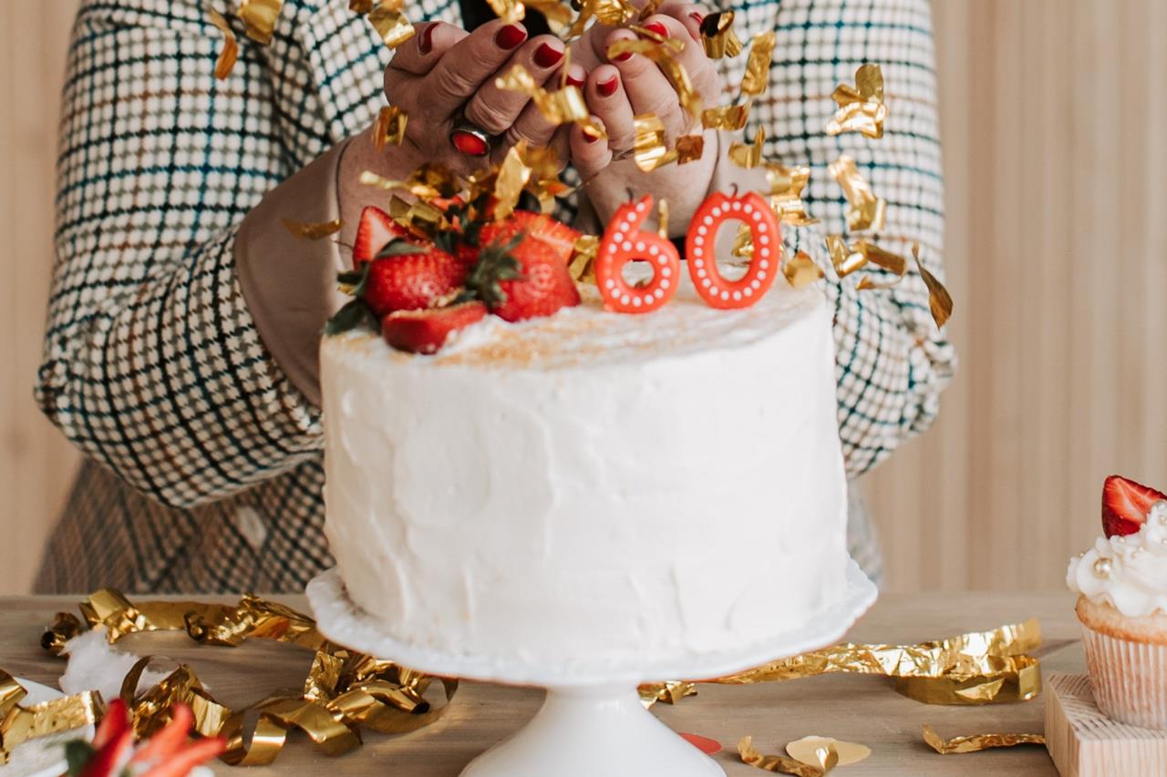 還暦祝いのケーキのブログ画像